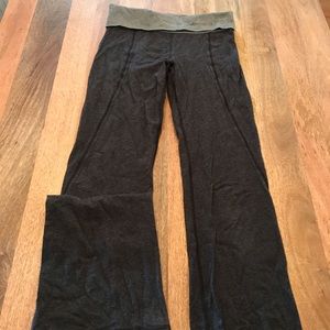 Lululemon bootcut yoga pants